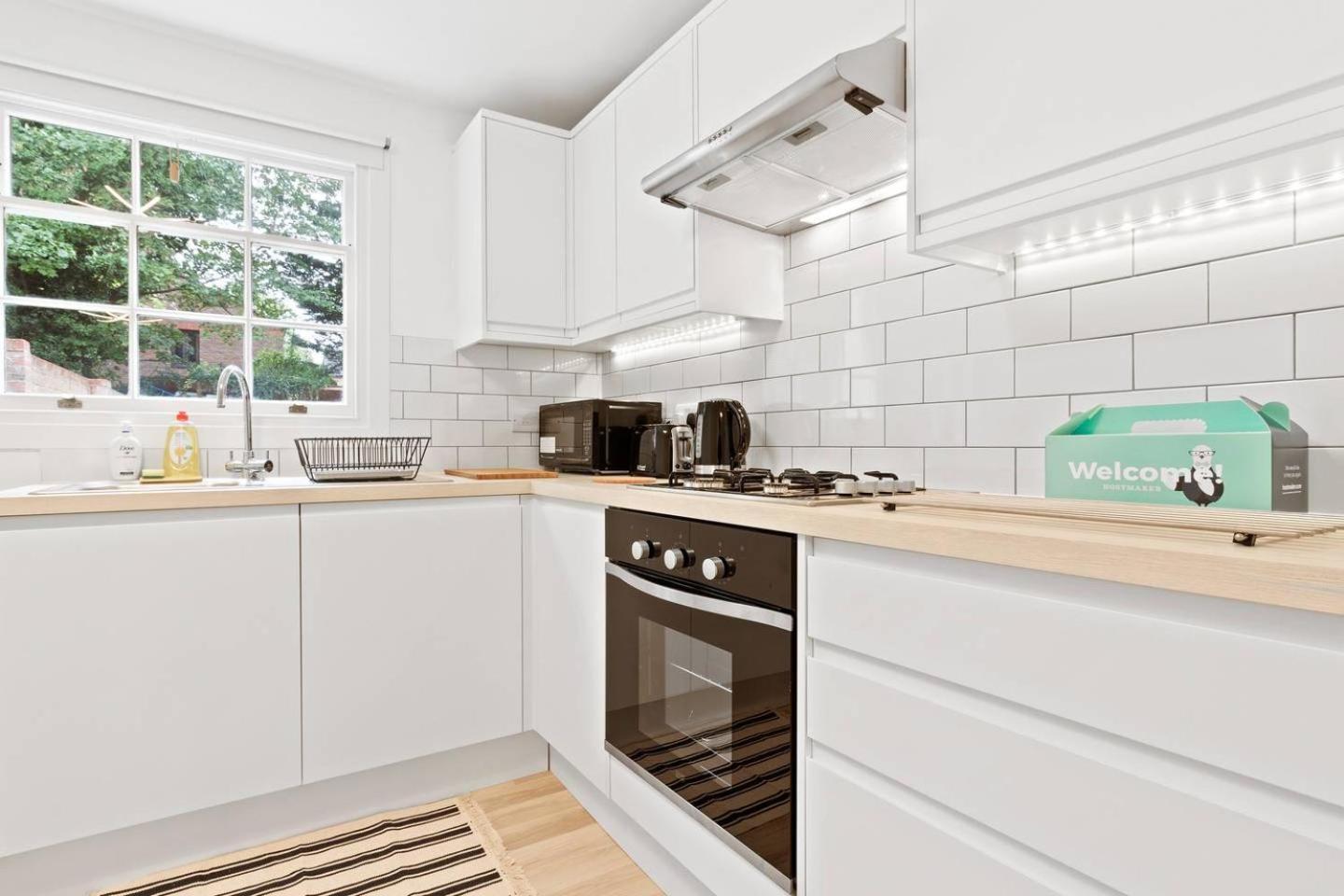 Airy Spacious 1 Bedroom Aprtment With Garden In Brixton London Exterior photo